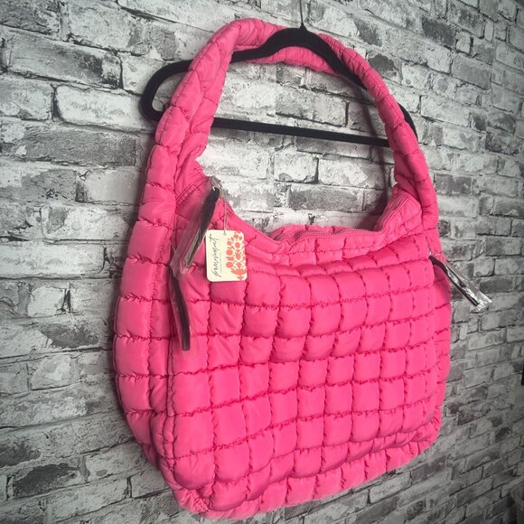 NWT Free People Movement Quilted Carryall Shoulder Bag ONE SIZE (Bubblegum/Pink) - Picture 3 of 16